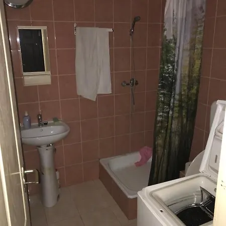 2 Szemelyes Apartman Апартаменты